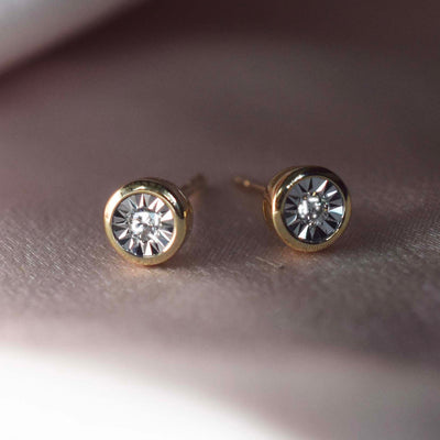 14kt Diamond Illusion Studs