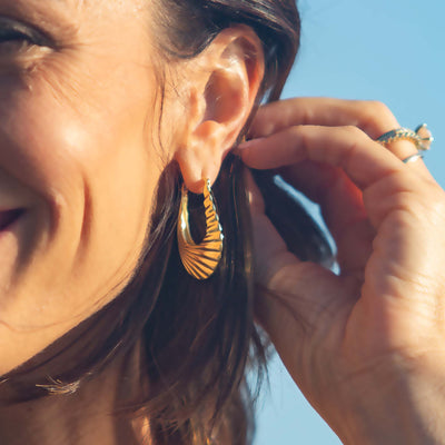 The Capri Hoops