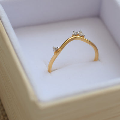 Topaz Sprinkle Arc Ring