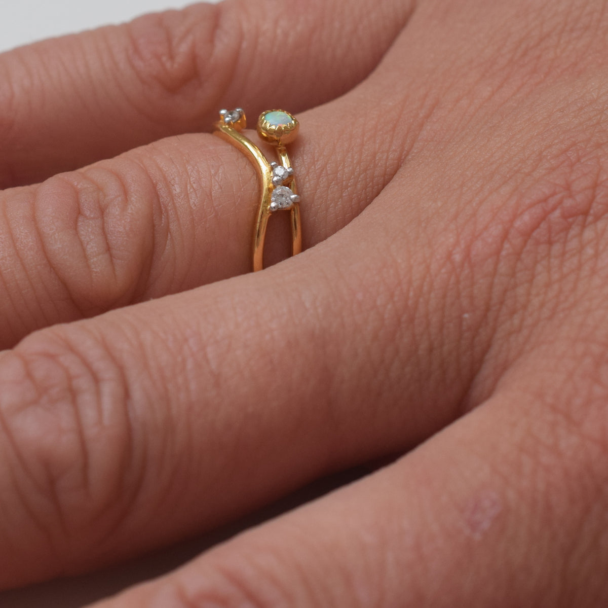 Topaz Sprinkle Arc Ring