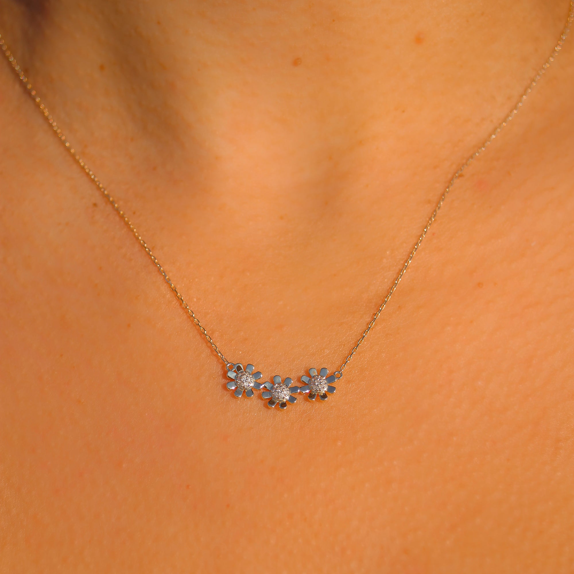 Solid Gold Diamond Daisy Garland Pendant