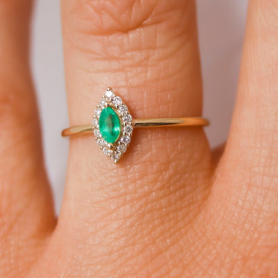 9kt Gold Emerald & Diamond Vice Ring