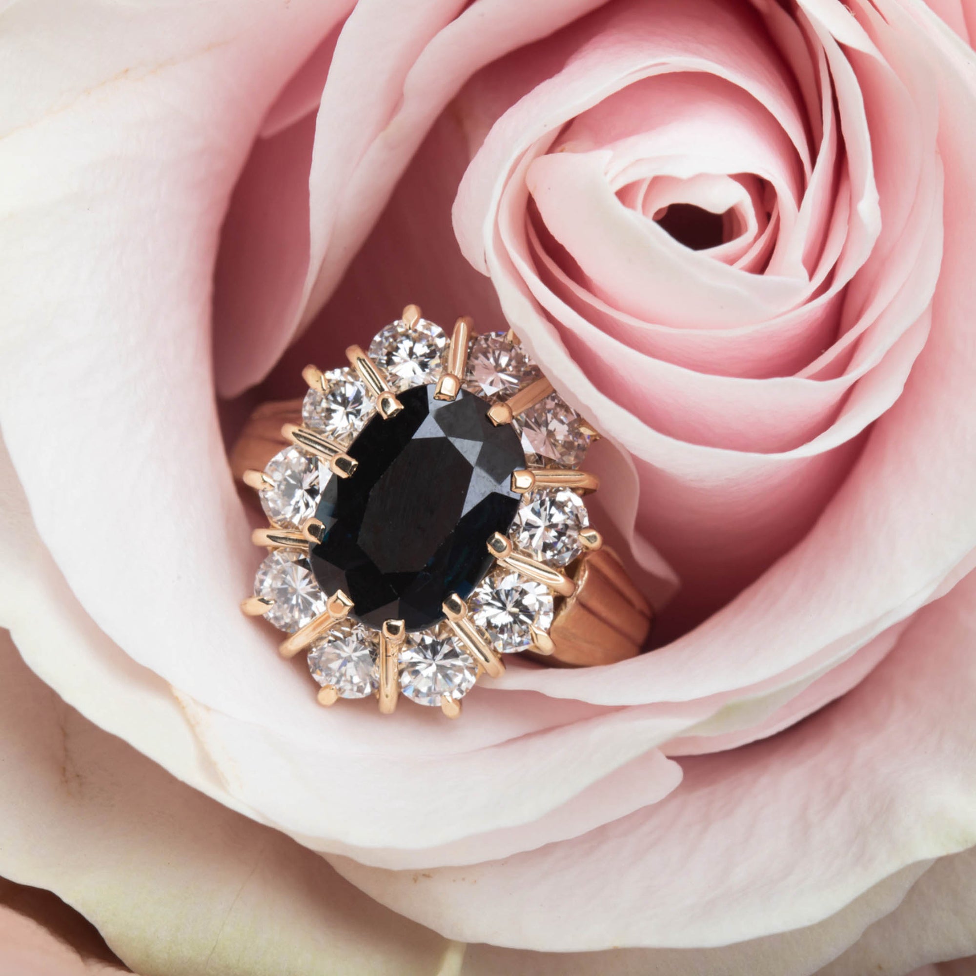 Vintage Midnight Blue Sapphire Diamond Montreux Ring La Kaiser