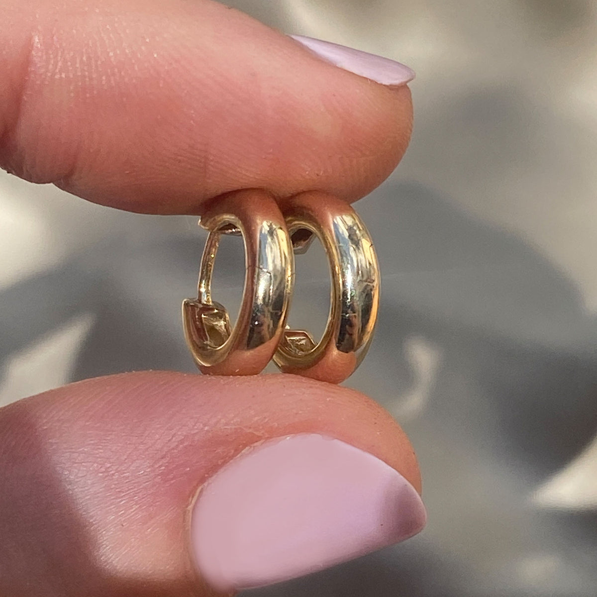 Solid Gold Lover Hoops