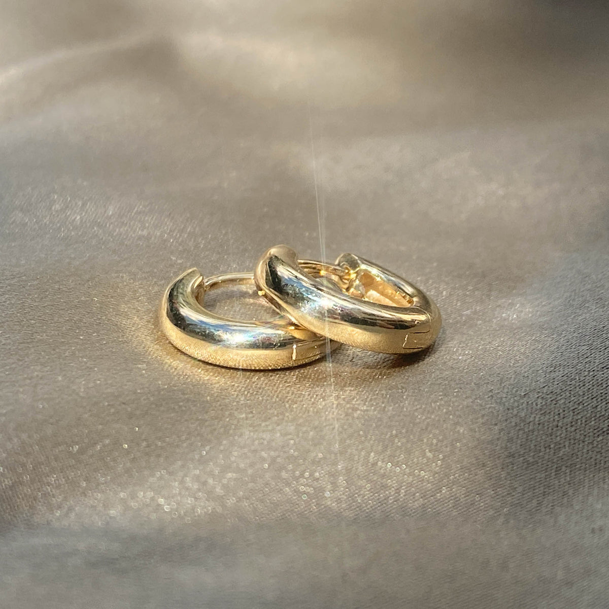 Solid Gold Lover Hoops