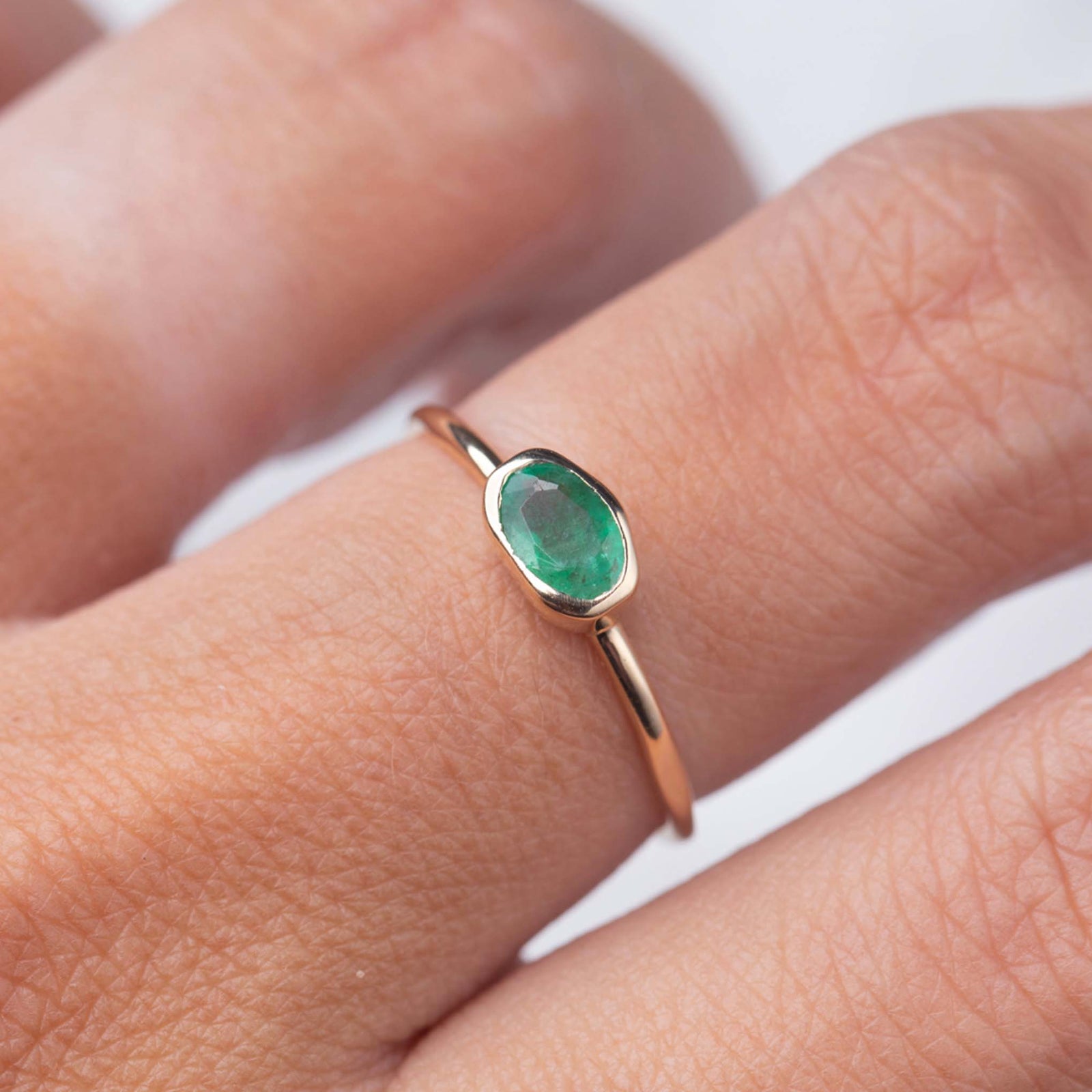 Solid Gold Emerald Verte Ring