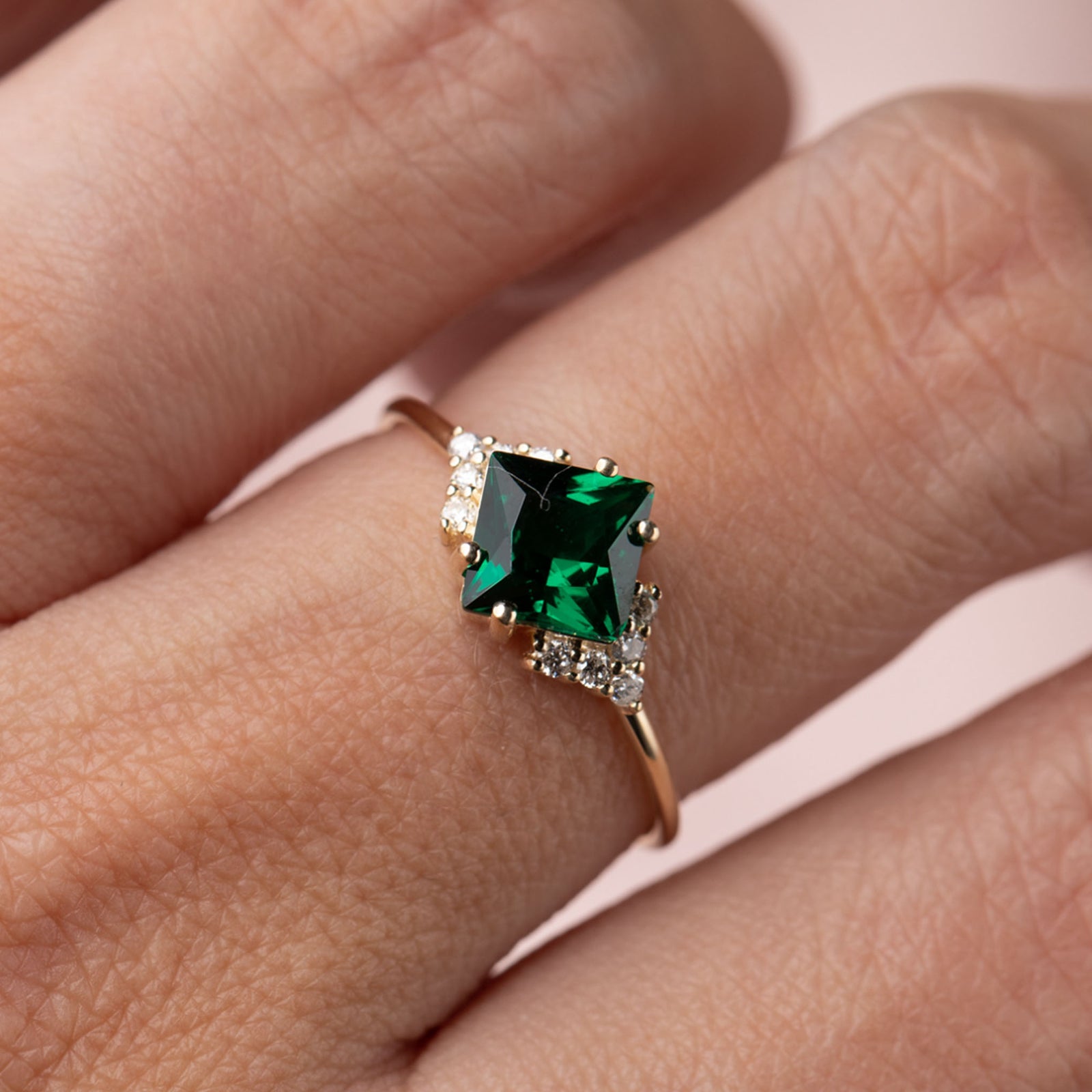 14kt Gold Emerald and Diamond Aphrodite Shield RIng