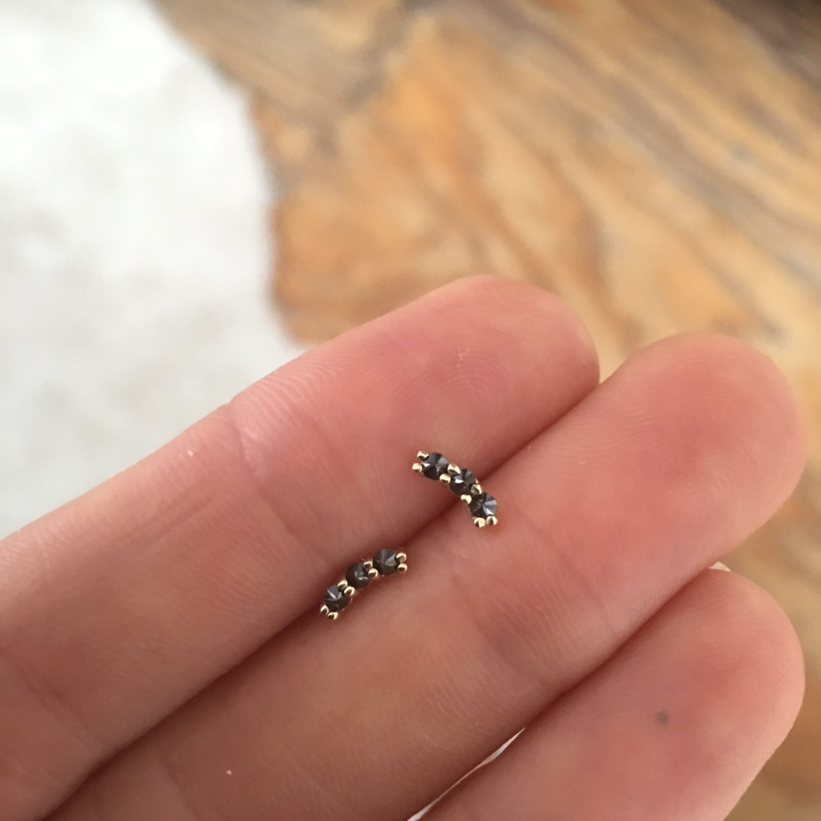 14kt Gold Black Diamond Curve Studs