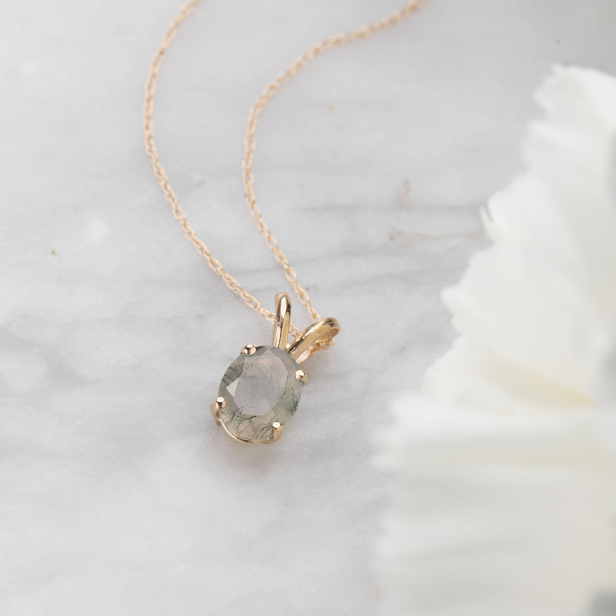 14kt Moss Agate Mia Pendant