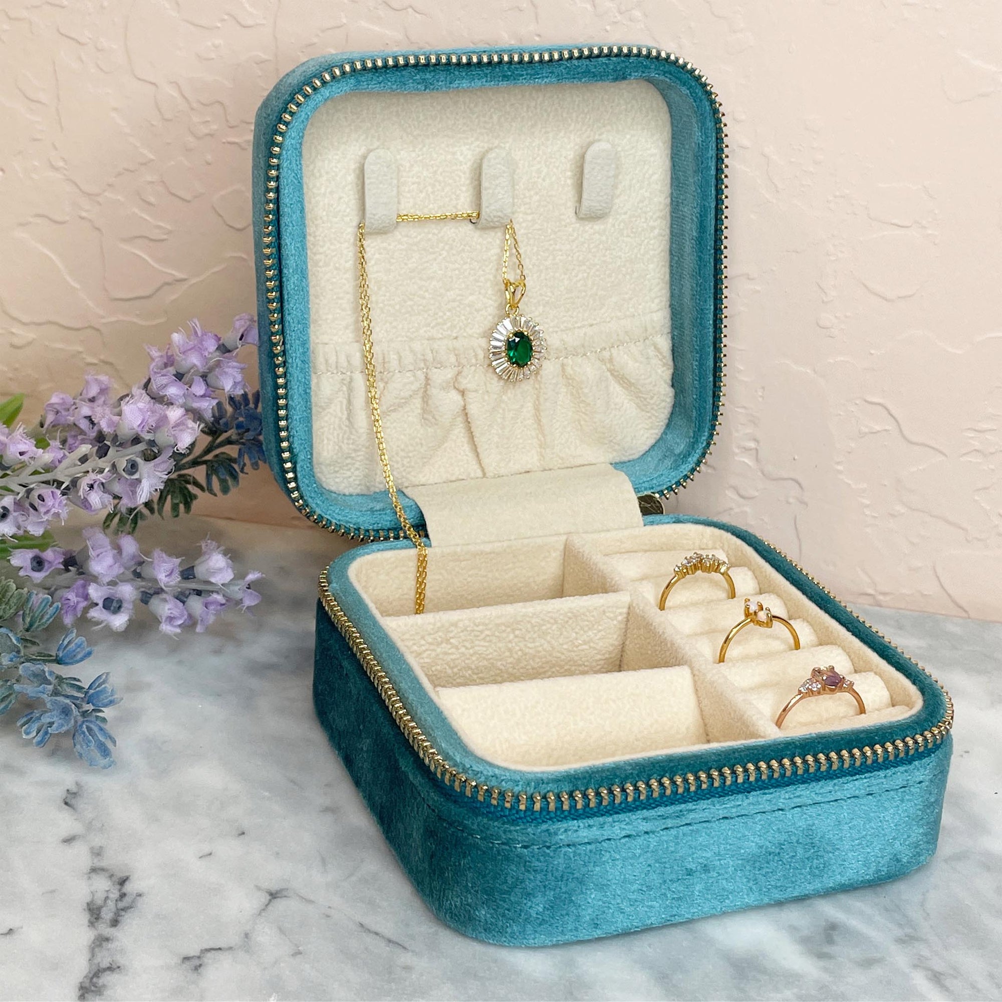 Lux Suede Travel Case for Jewelry | La Kaiser Champagne