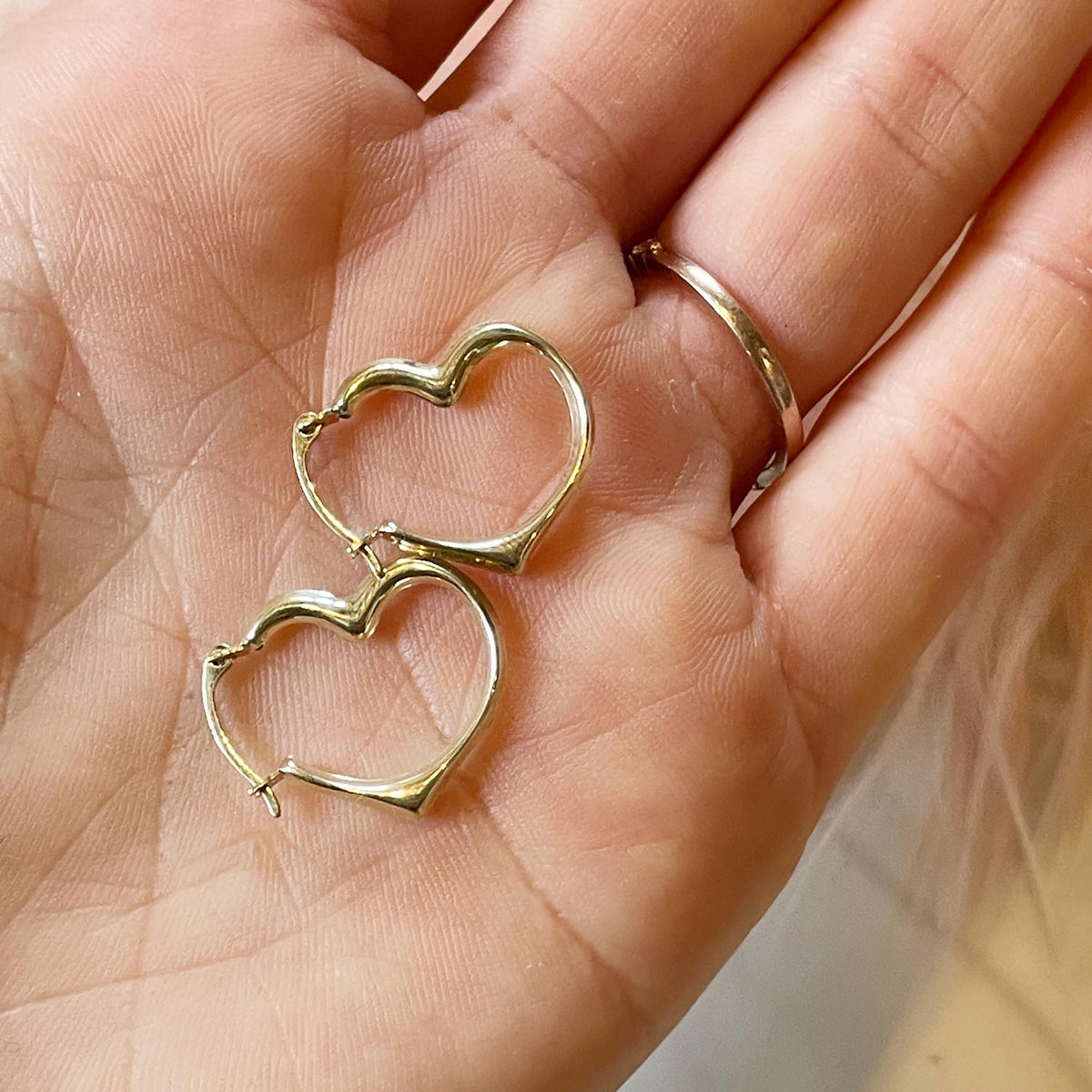 10kt Gold Forever Heart Hoops