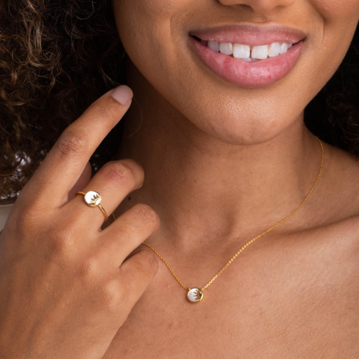Mother Of Pearl Sunshine Ring