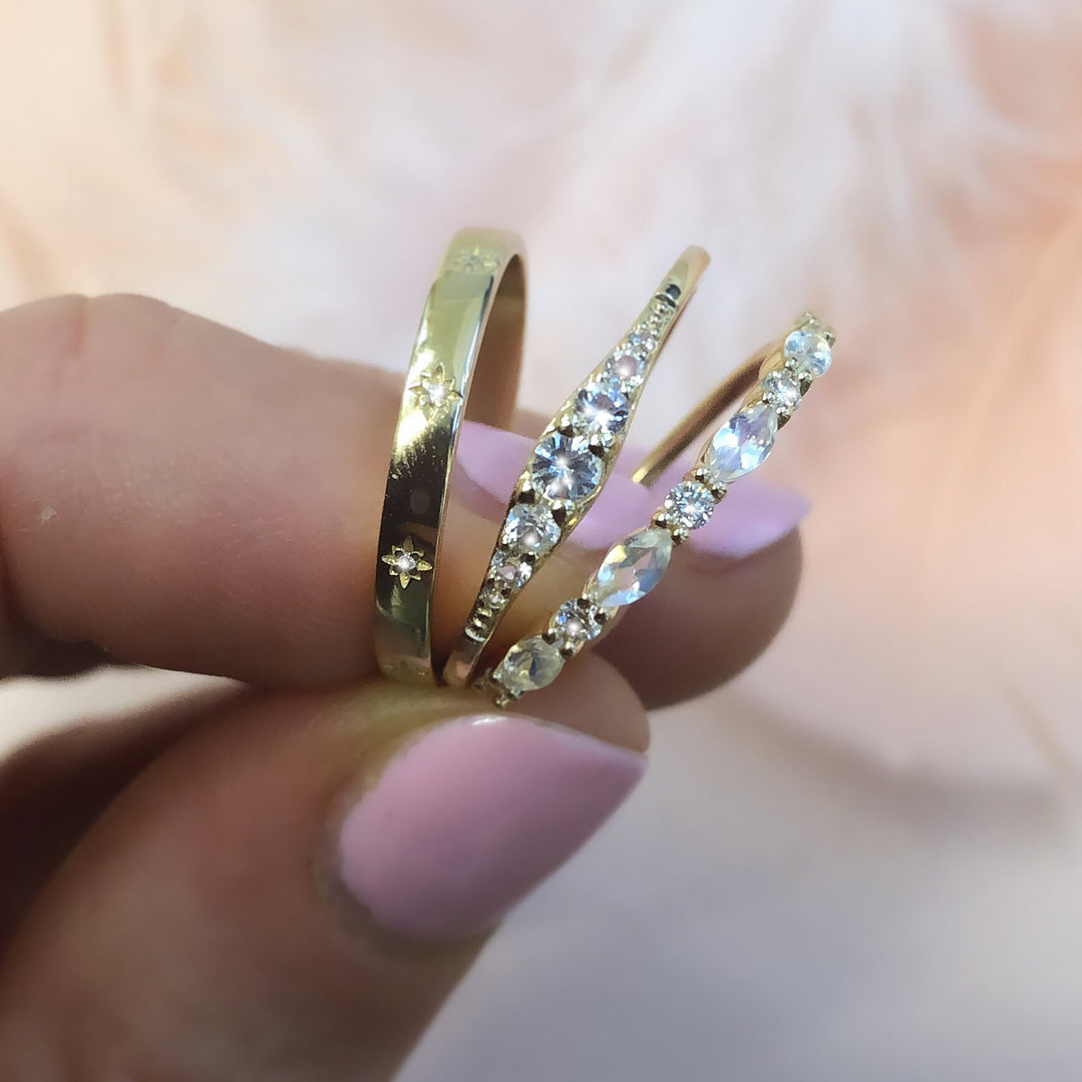 Solid Gold Diamond Stardust Band