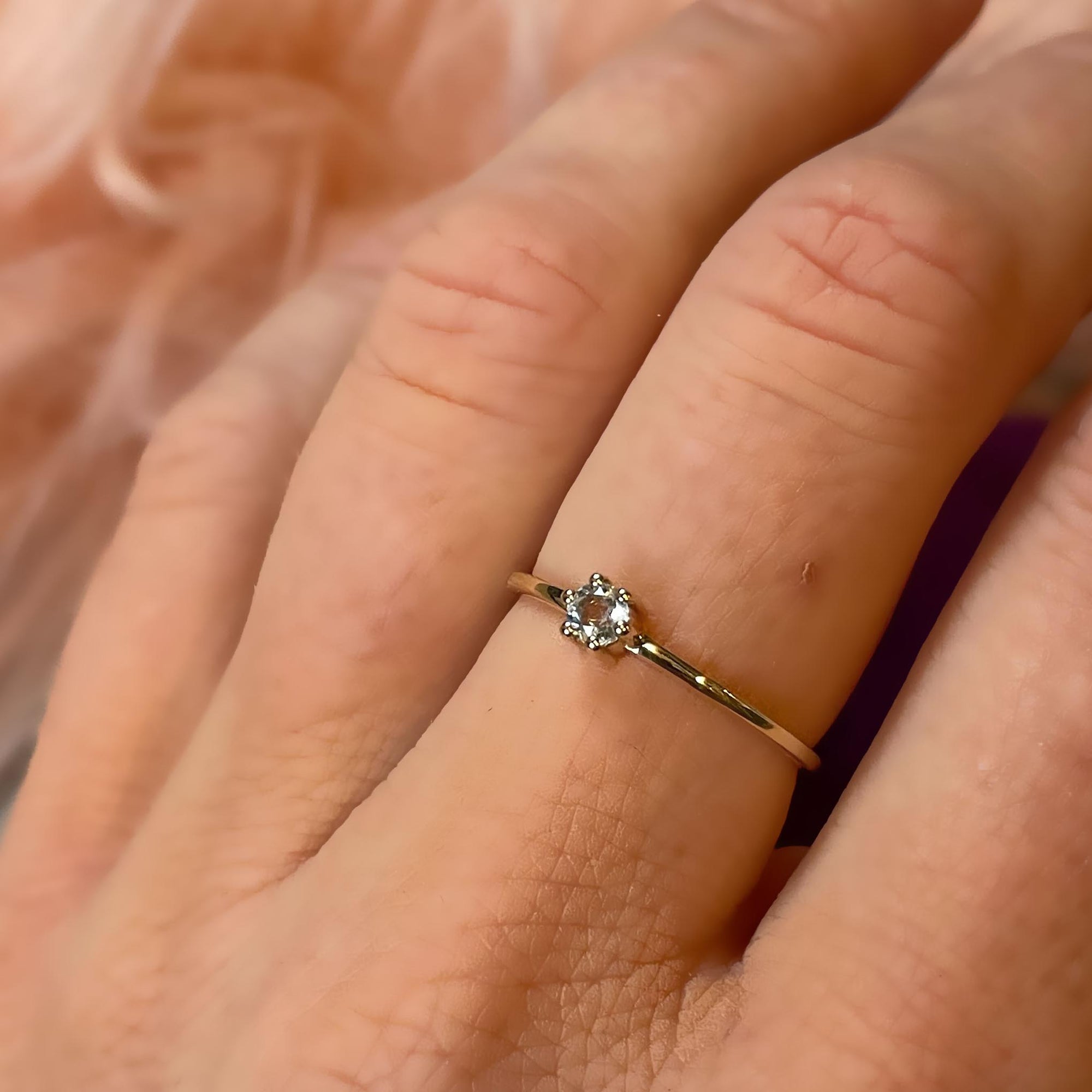 14kt Gold Aquamarine Point Ring