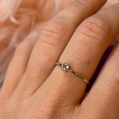 14kt Gold Aquamarine Point Ring