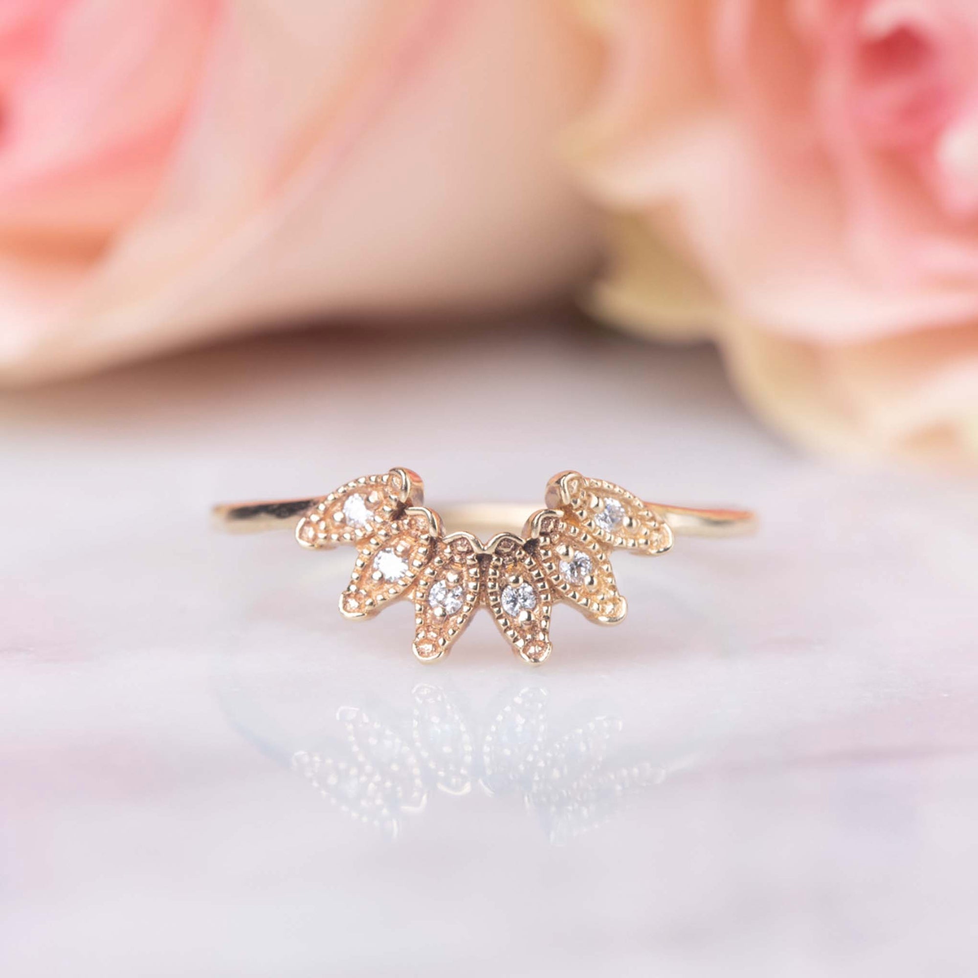 Solid Gold Pétales de Fleur Ring